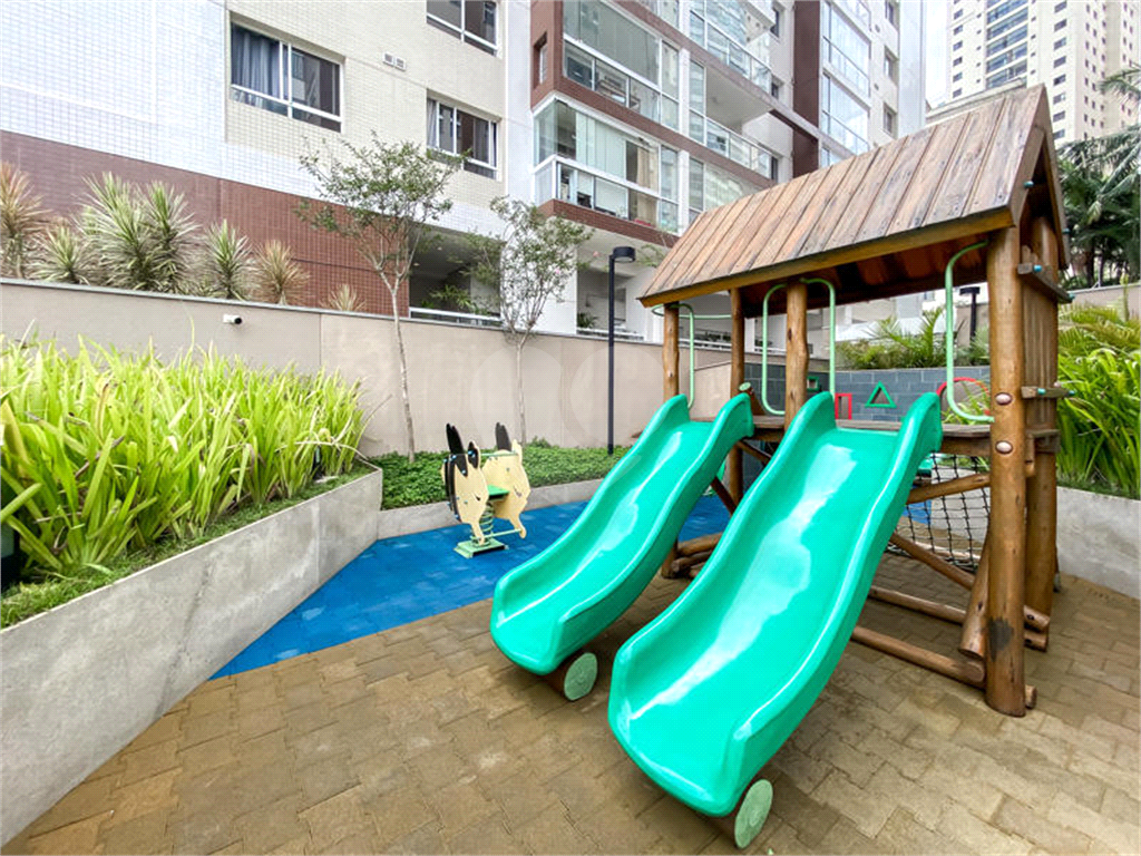 Apartamento a Venda na Saúde com 84 m2