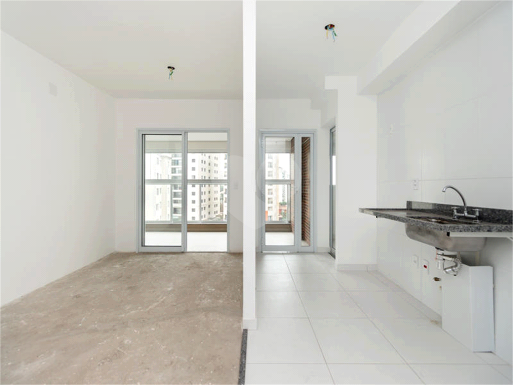 Apartamento a Venda na Saúde com 84 m2