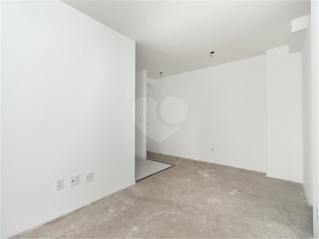 Apartamento a Venda na Saúde com 84 m2