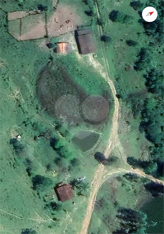 Fazenda à Venda Grande Potencial Agrícola e Ambiental no Interior de São Paulo.
