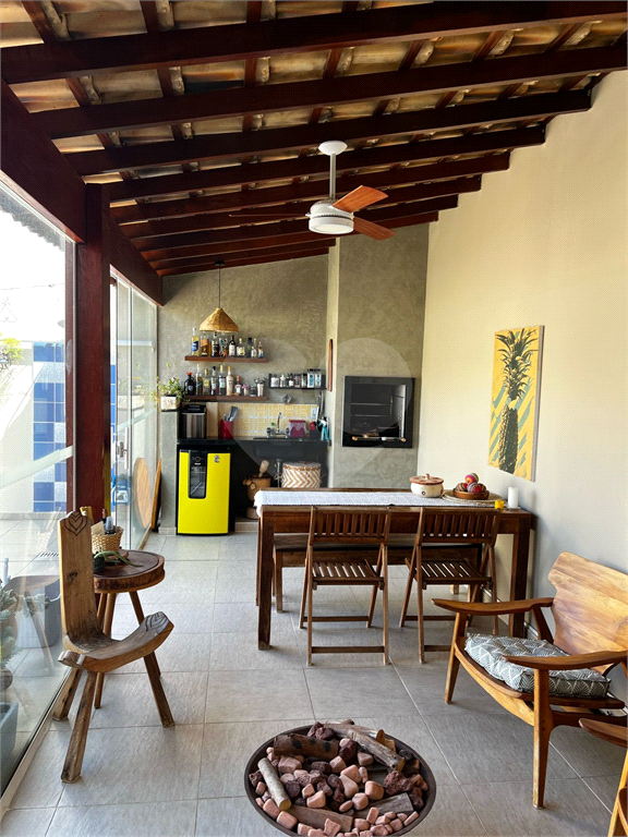 Casa de Condomínio à venda com 3 quartos, 180m² - Foto 5