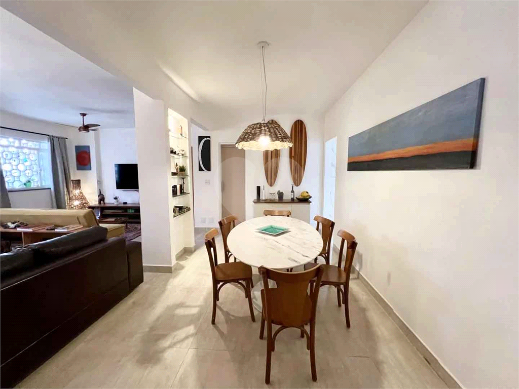 Apartamento reformado em predinho charmoso na Haddock Lobo! - 1 suíte, escritório e 1 vaga