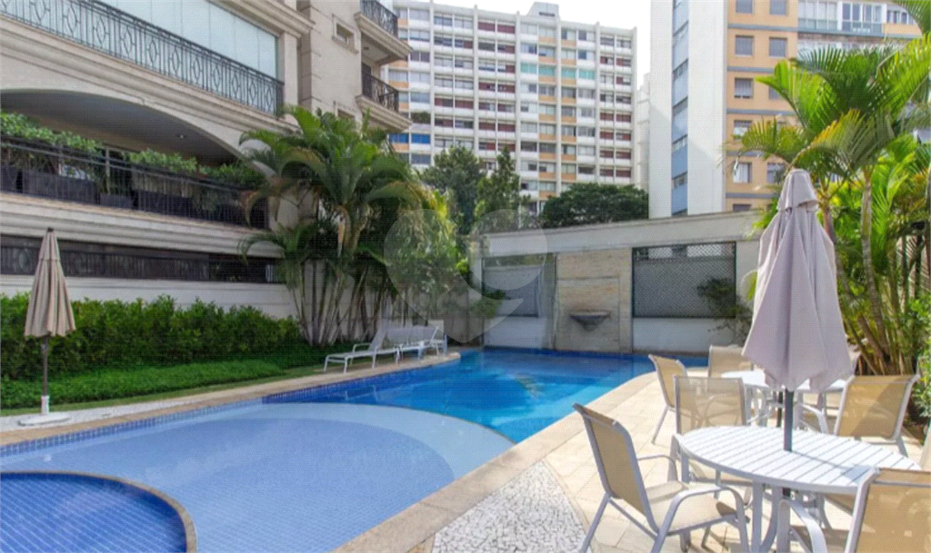 APARTAMENTO em PERDIZES