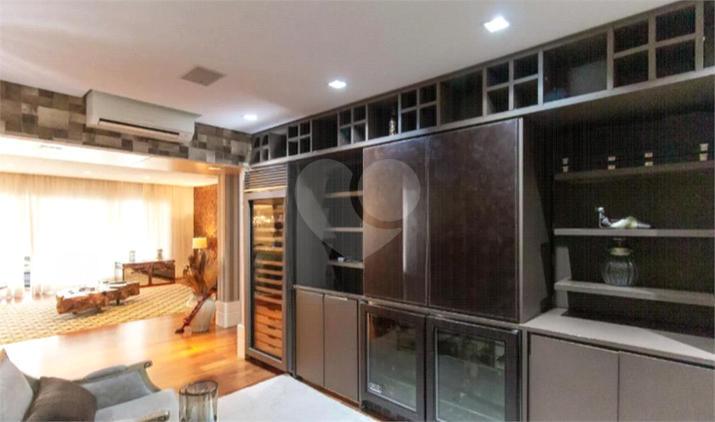 APARTAMENTO em PERDIZES