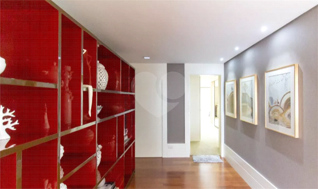 APARTAMENTO em PERDIZES