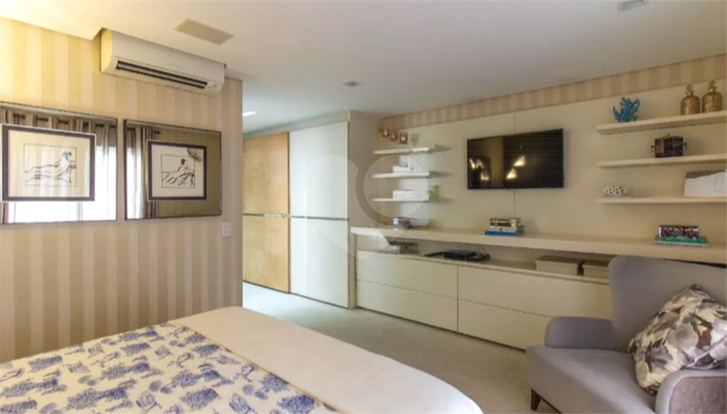 APARTAMENTO em PERDIZES