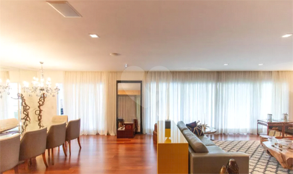 APARTAMENTO em PERDIZES