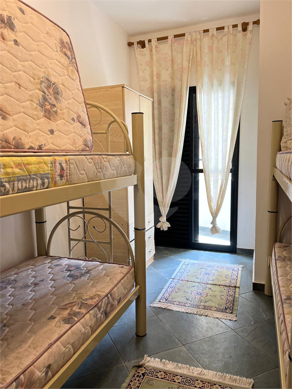 Apartamento à Venda no Condomínio Edifício Albatroz - Guarujá - Enseada 