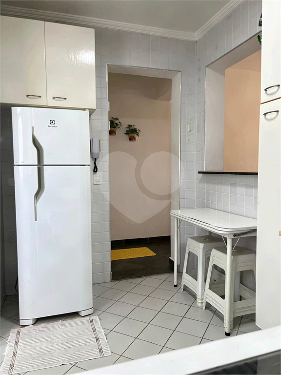 Apartamento à Venda no Condomínio Edifício Albatroz - Guarujá - Enseada 