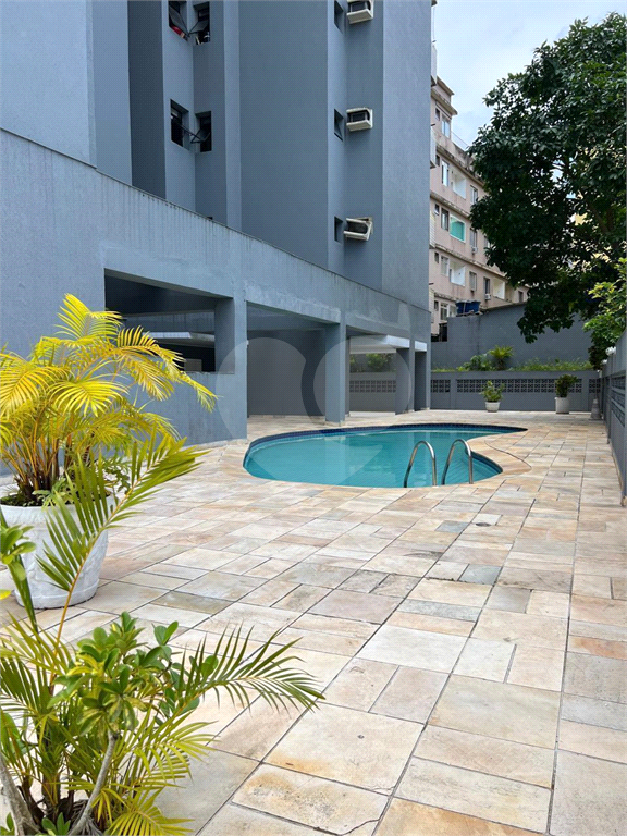 Apartamento à Venda no Condomínio Edifício Albatroz - Guarujá - Enseada 