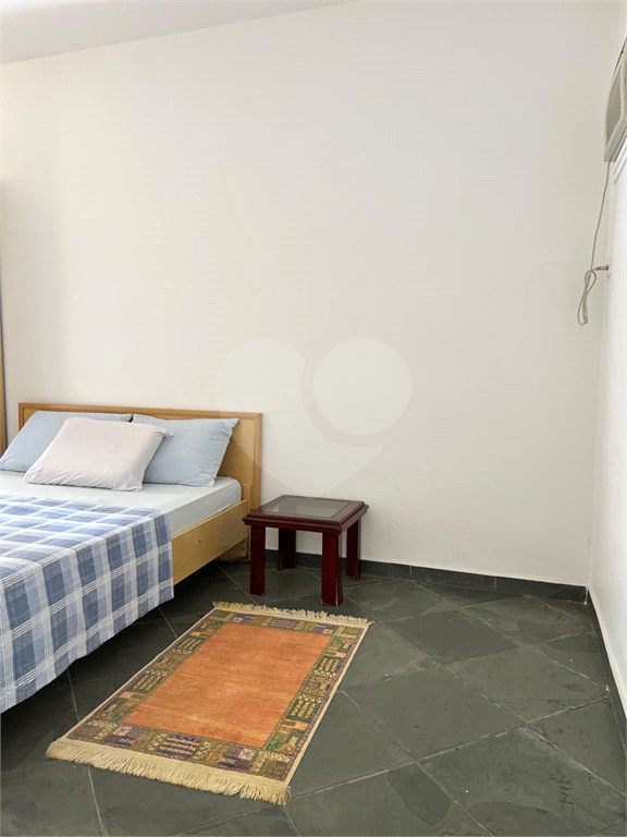 Apartamento à Venda no Condomínio Edifício Albatroz - Guarujá - Enseada 