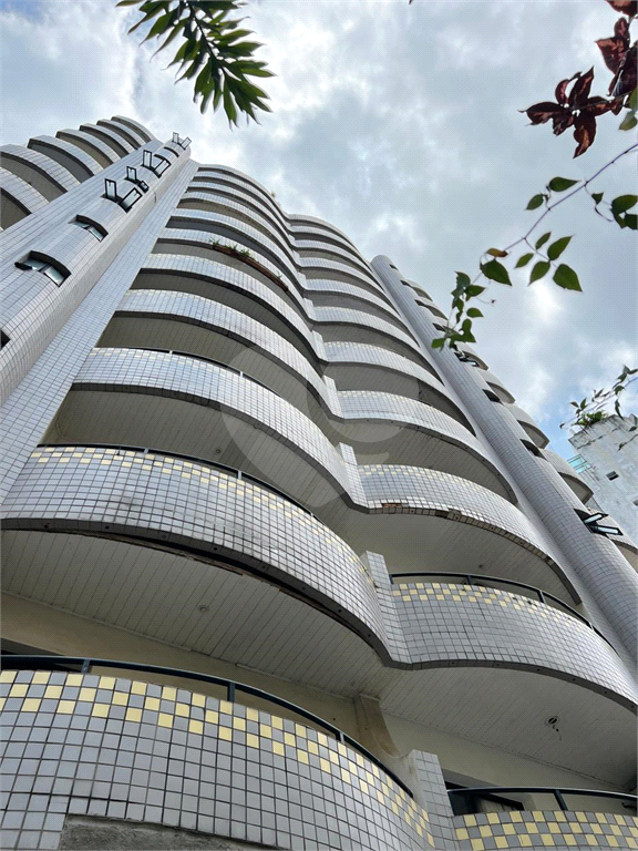 Apartamento à Venda no Condomínio Edifício Albatroz - Guarujá - Enseada 