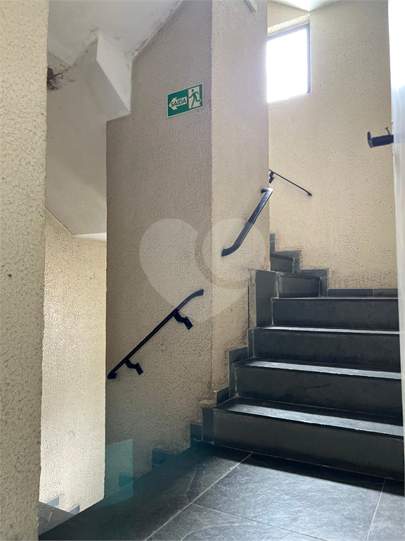 Apartamento à Venda no Condomínio Edifício Albatroz - Guarujá - Enseada 