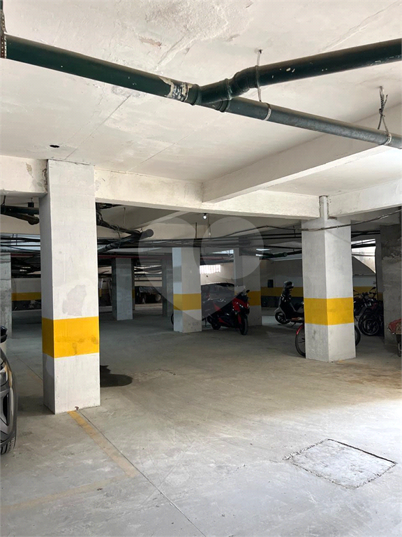 Apartamento à Venda no Condomínio Edifício Albatroz - Guarujá - Enseada 