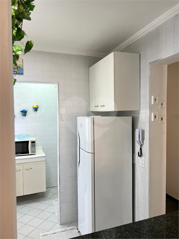 Apartamento à Venda no Condomínio Edifício Albatroz - Guarujá - Enseada 