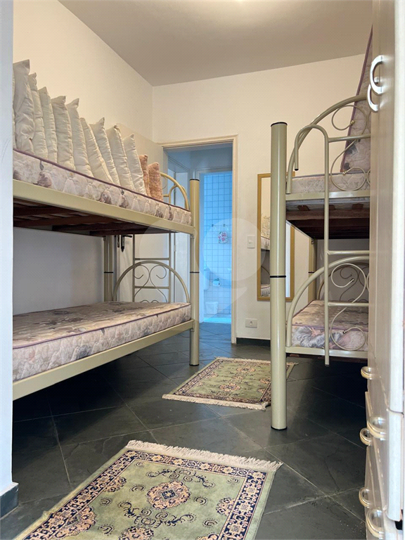 Apartamento à Venda no Condomínio Edifício Albatroz - Guarujá - Enseada 