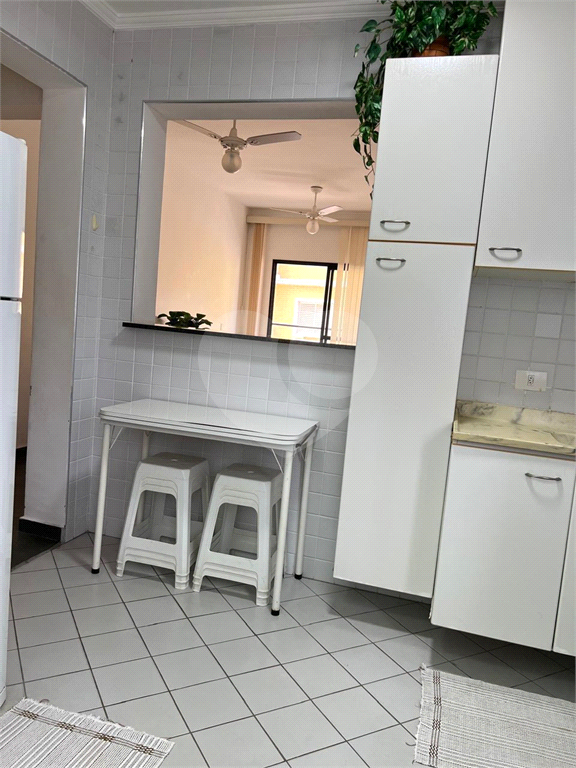 Apartamento à Venda no Condomínio Edifício Albatroz - Guarujá - Enseada 