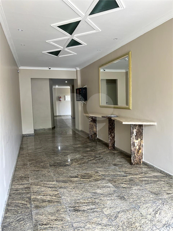Apartamento à Venda no Condomínio Edifício Albatroz - Guarujá - Enseada 