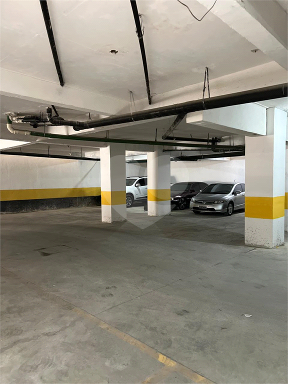 Apartamento à Venda no Condomínio Edifício Albatroz - Guarujá - Enseada 