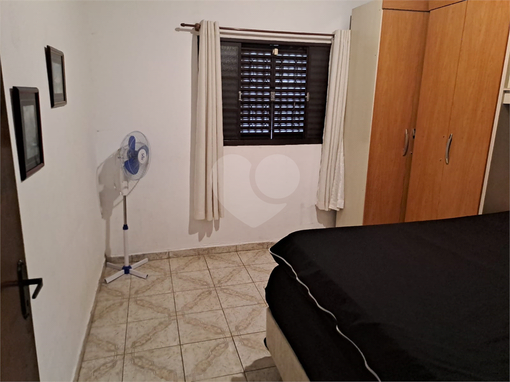 Sitio à Venda 1691m² | 243m² Área construída| 4 Quartos| Piscina adulto e infantil| Energia Solar em Mairiporã