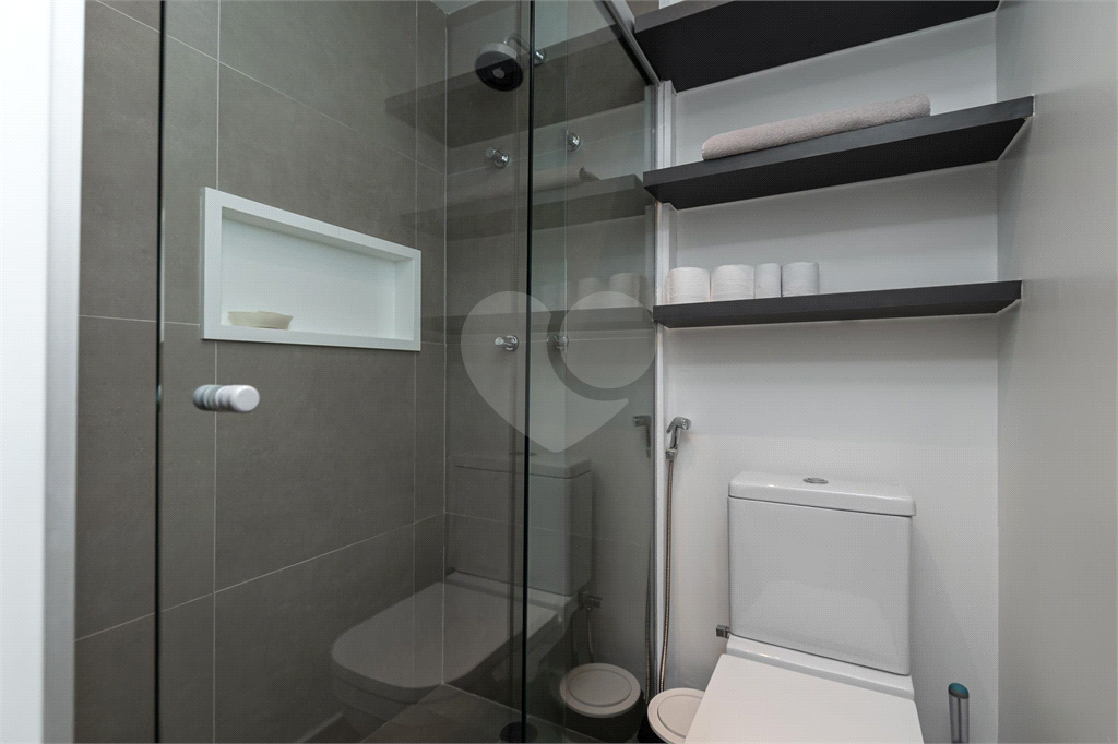 APARTAMENTO STUDIO MOBILIADO COM 18M2 EM PINHEIROS
