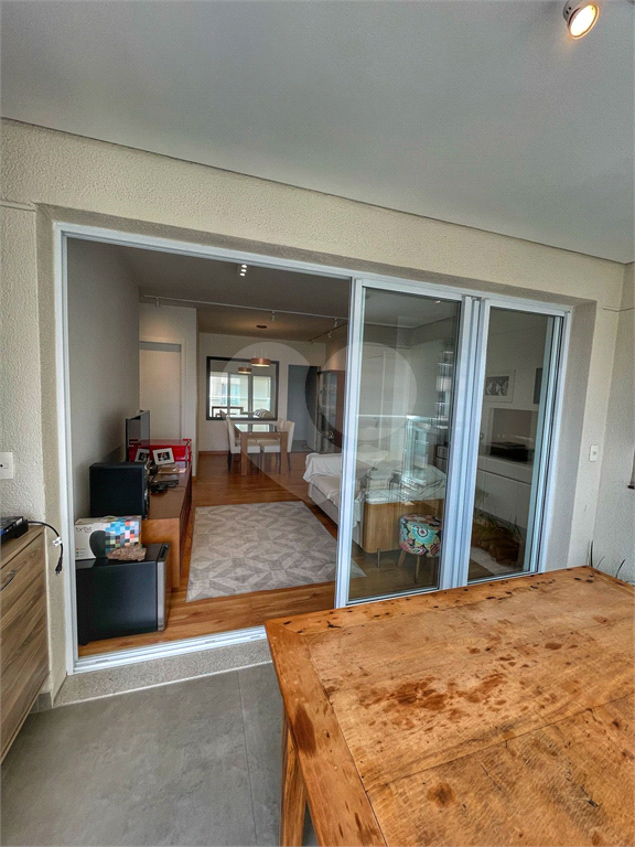 Apartamento com 2 dormitórios, 2 vagas na Barra Funda