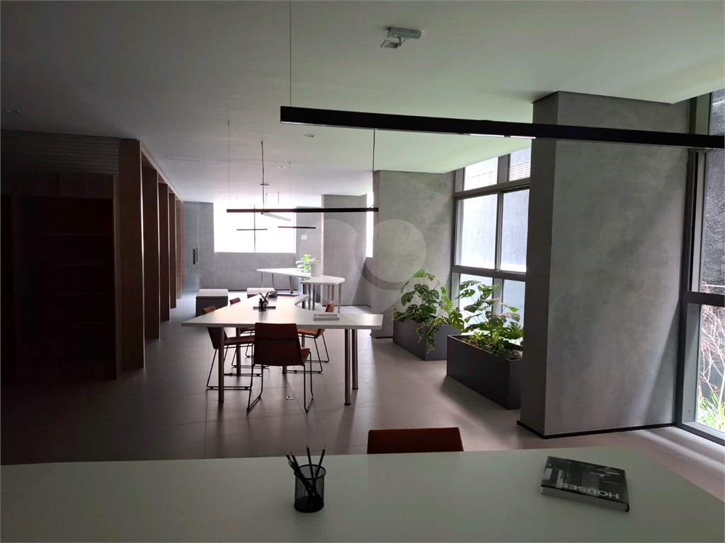 Studio na 24m² Vila Mariana