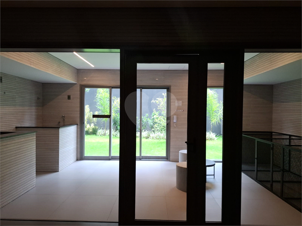 Studio na 24m² Vila Mariana