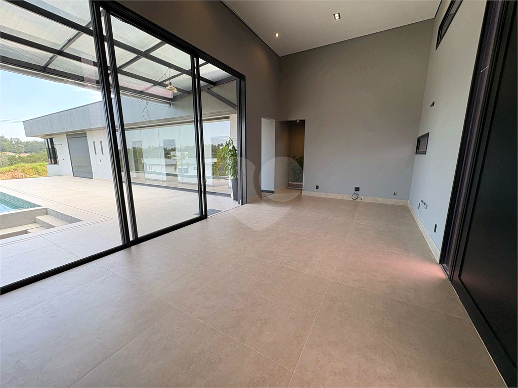 Casa de Condomínio à venda com 4 quartos, 255m² - Foto 12
