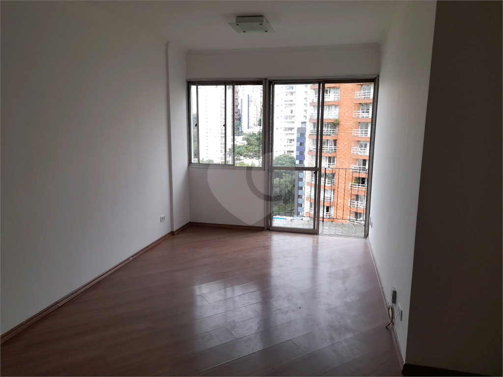 Apartamento, 3 quartos, 72 m² - Foto 2