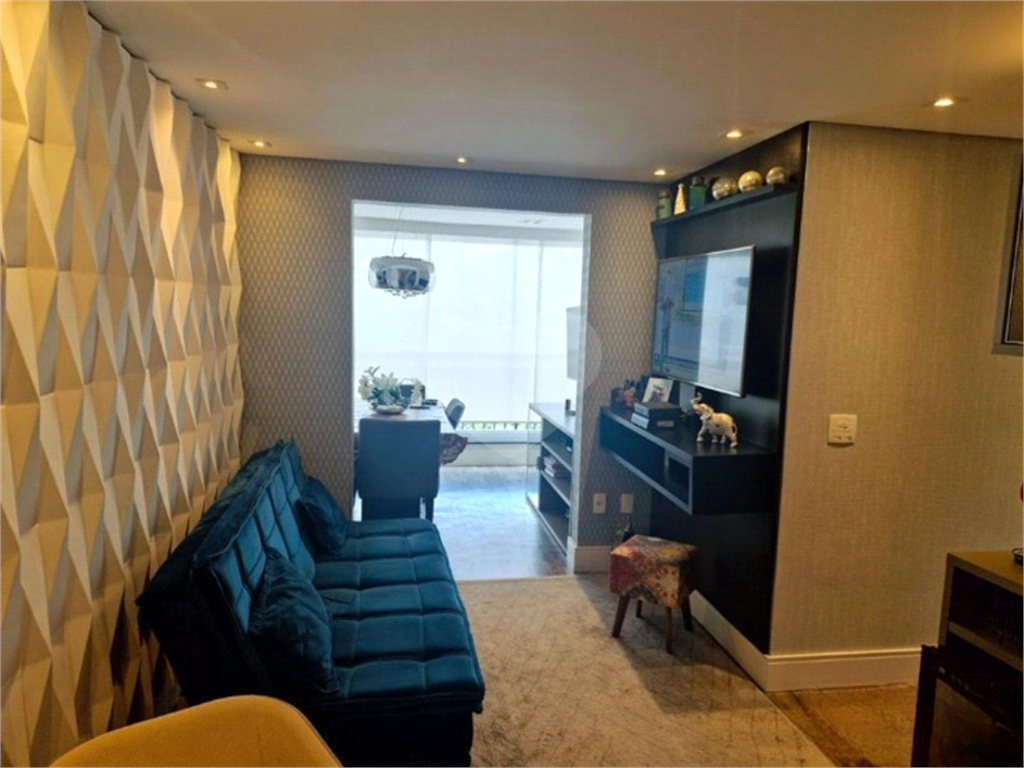 Apartamento à venda com 3 quartos, 70m² - Foto 8