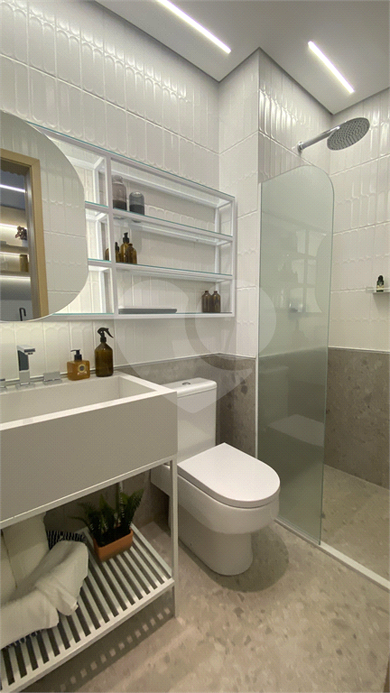 Studio+ Vila Mariana: Conforto e Sofisticação em 23m² com Pé-Direito de 3,70m