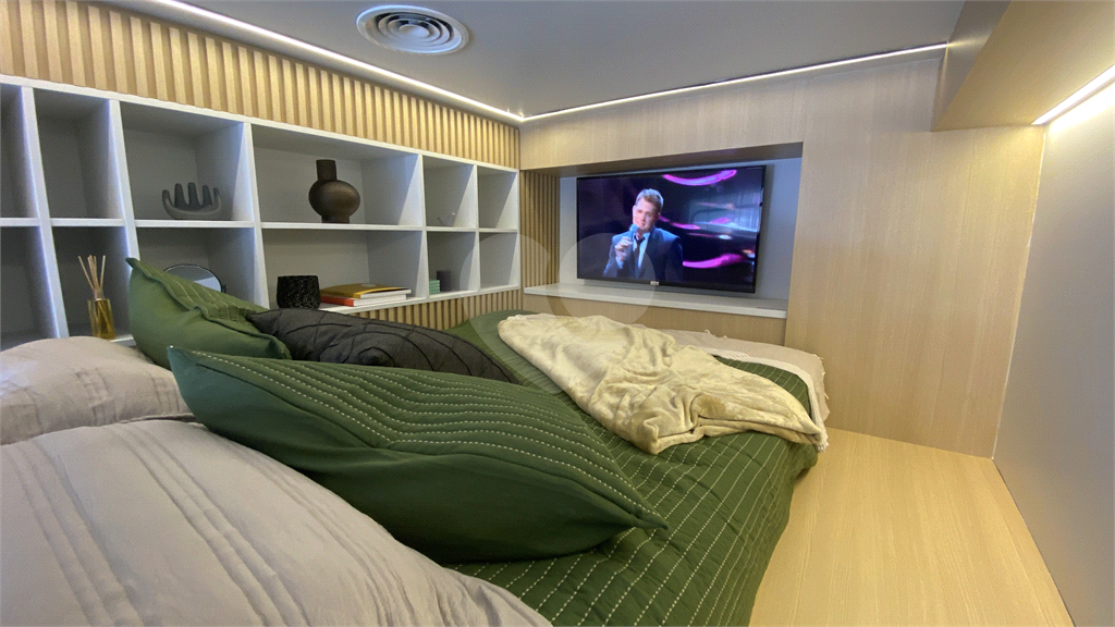Studio+ Vila Mariana: Conforto e Sofisticação em 23m² com Pé-Direito de 3,70m