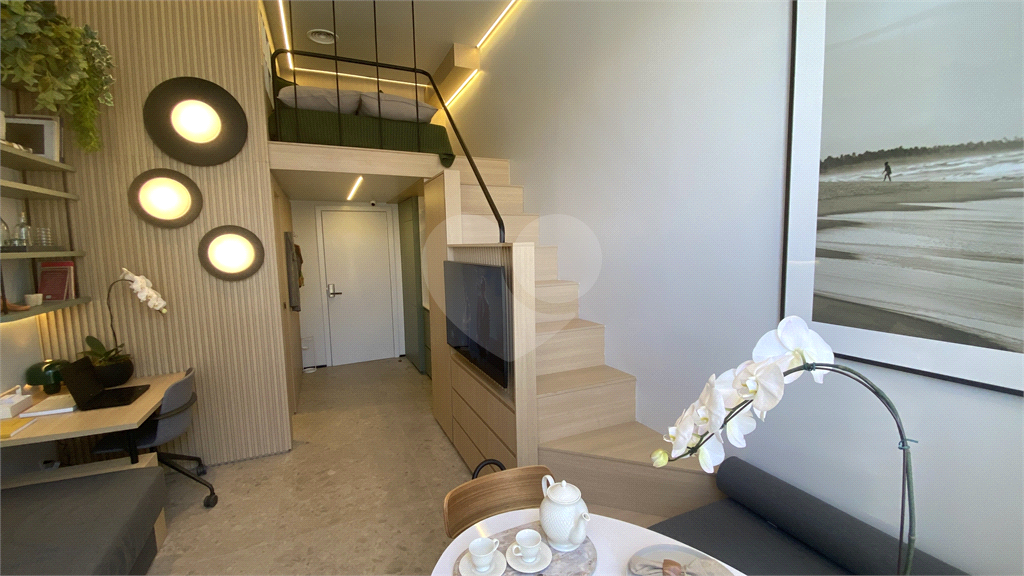 Studio+ Vila Mariana: Conforto e Sofisticação em 23m² com Pé-Direito de 3,70m