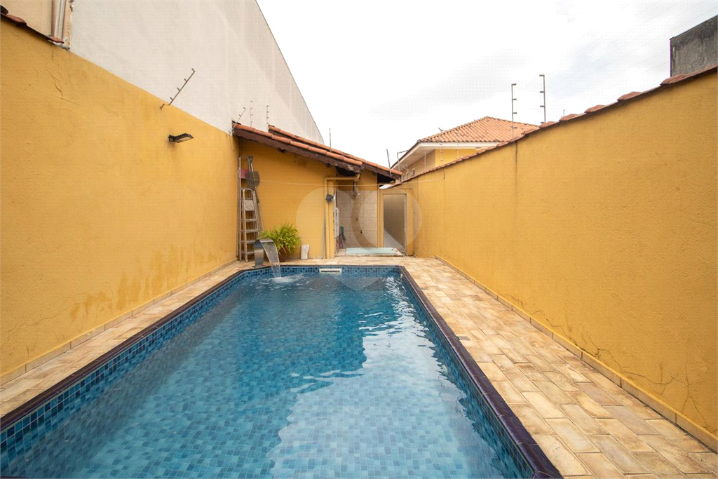 Casa com piscina, churrasqueira e 3 quartos na Vila NOva Mazzei