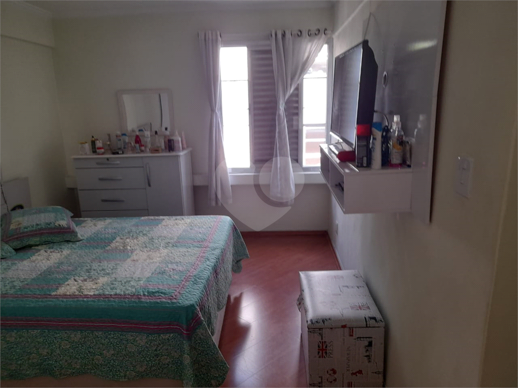 APARTAMENTO em JAÇANÃ