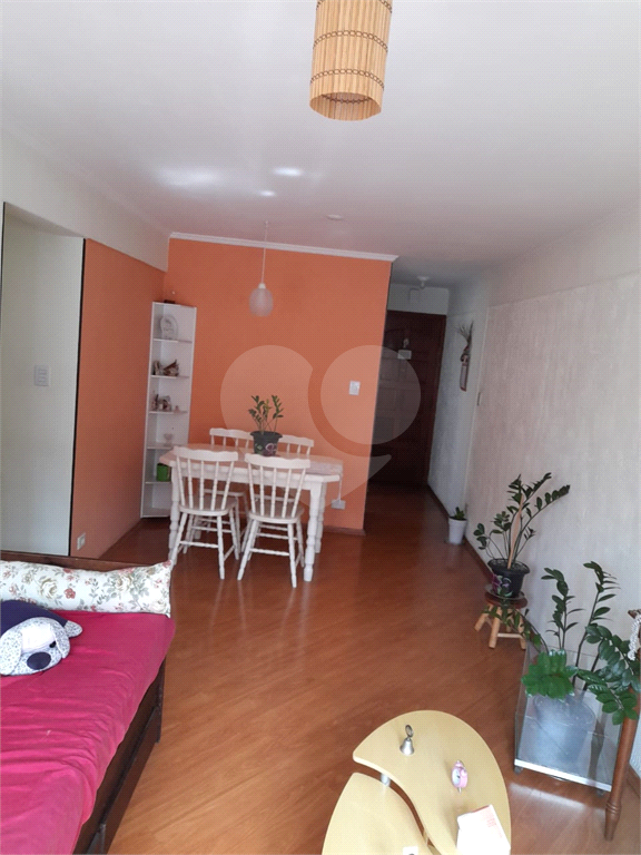 APARTAMENTO em JAÇANÃ