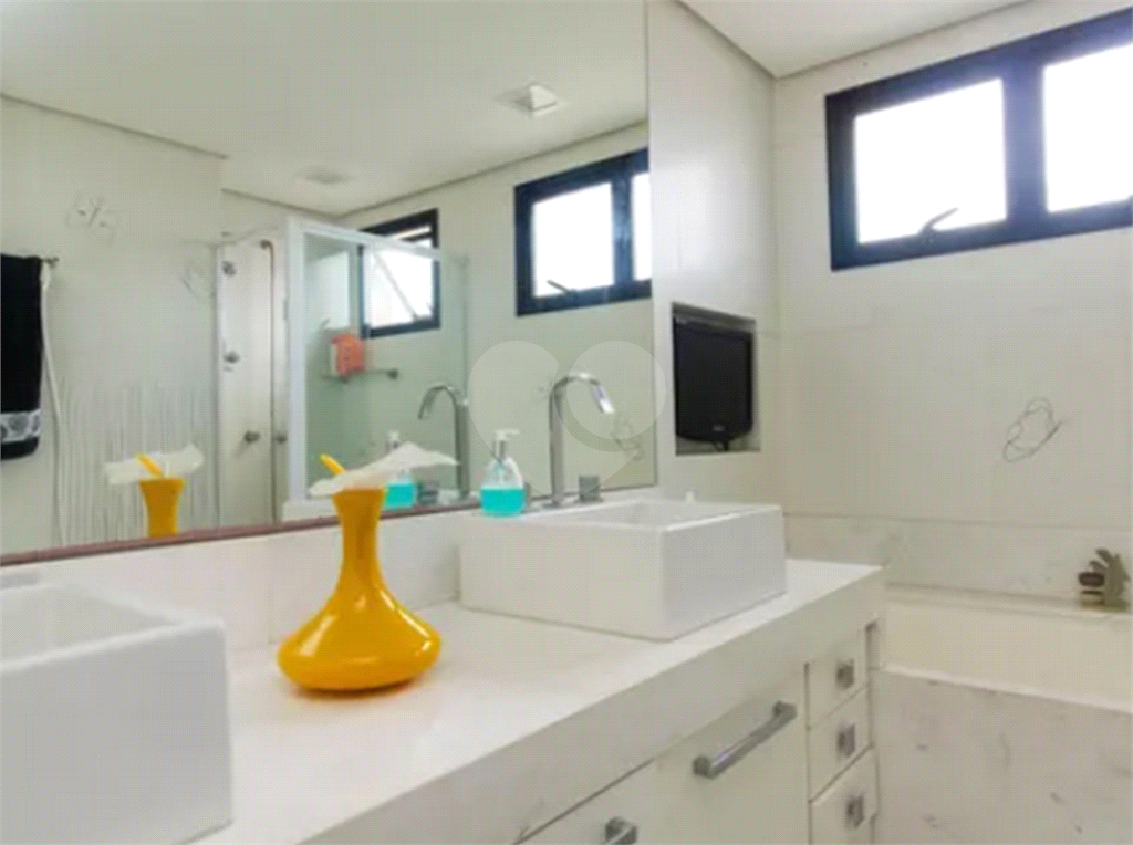 Apartamento a venda no Tatuapé com 3 suítes