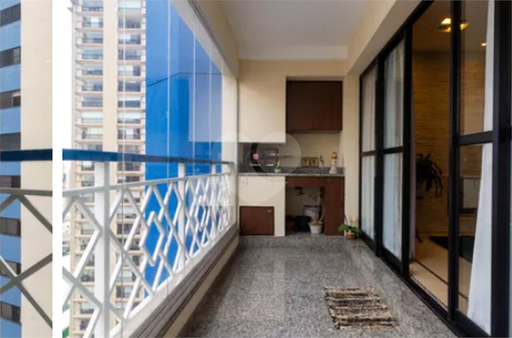 Apartamento a venda no Tatuapé com 3 suítes