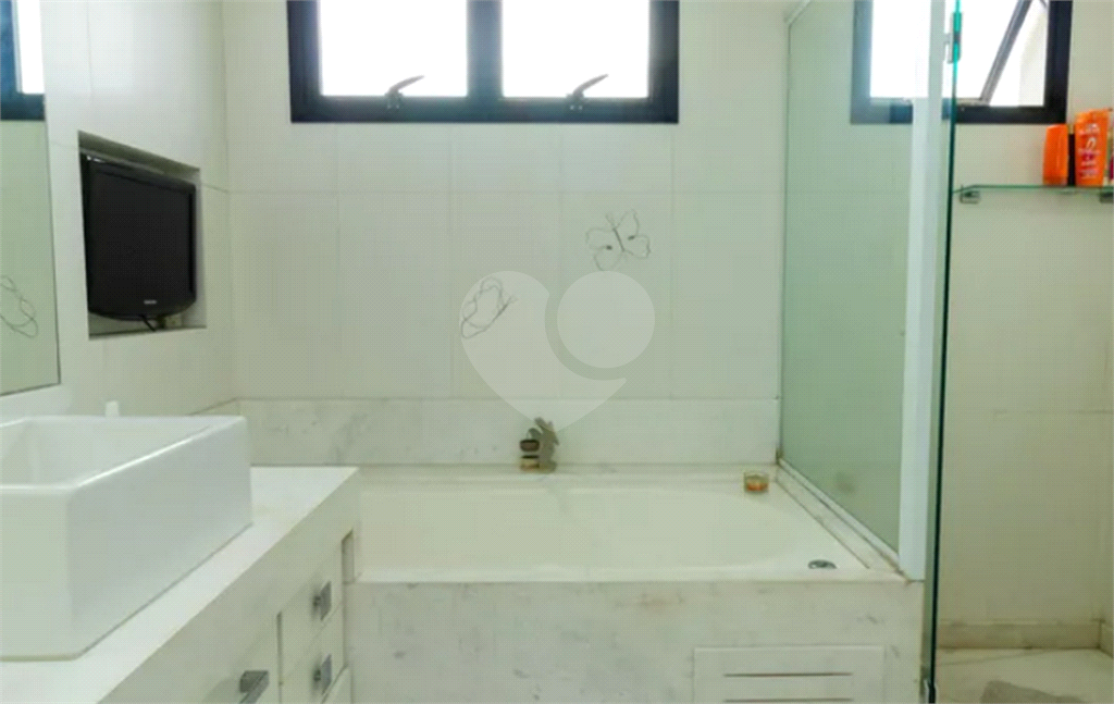 Apartamento a venda no Tatuapé com 3 suítes