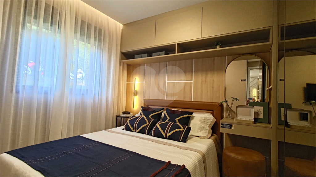 Apartamento em Santana com 2 Dormitórios (1 Suíte Master) e Vaga de Garagem |