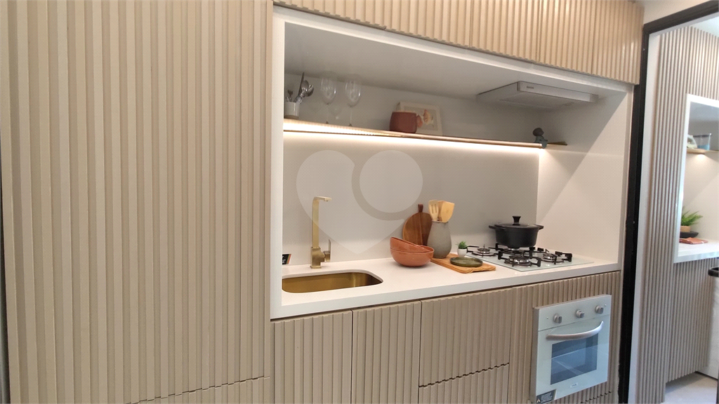 Apartamento em Santana com 2 Dormitórios (1 Suíte Master) e Vaga de Garagem |