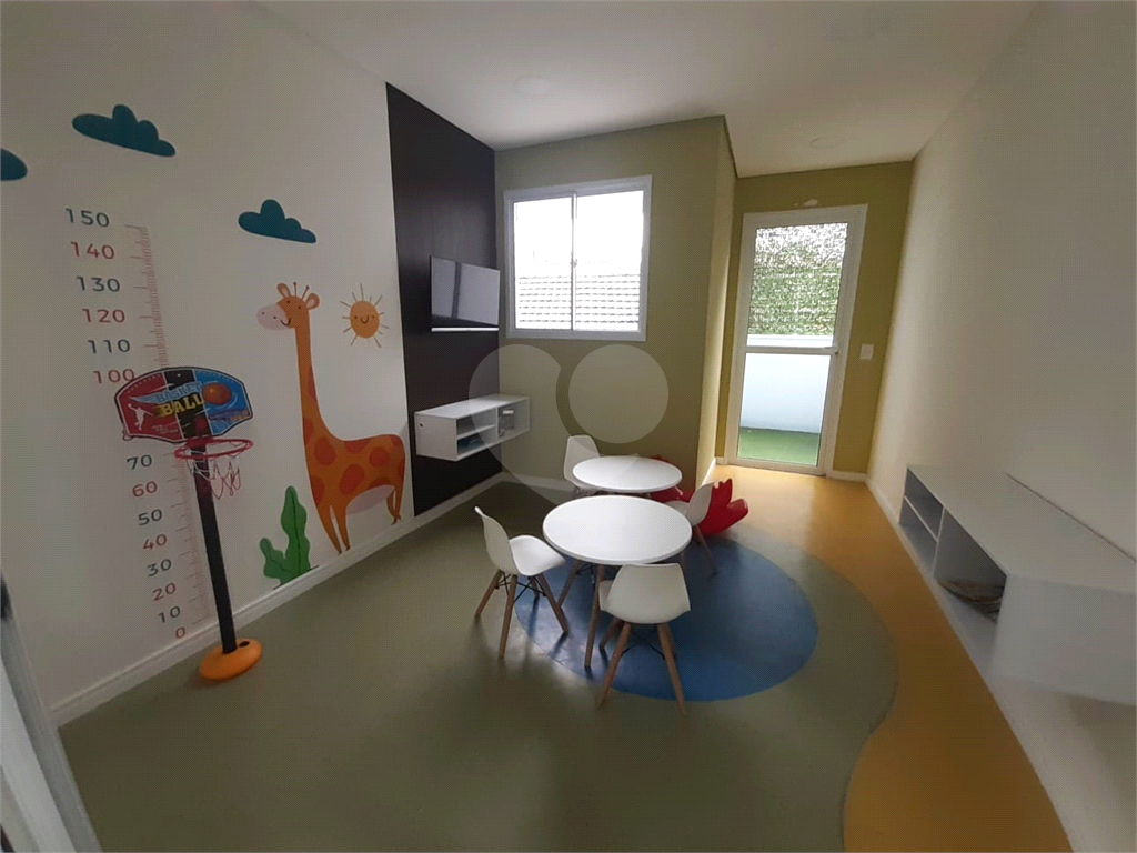 Apartamento novíssimo - 1a locação