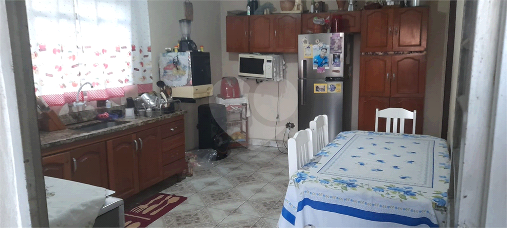 Sobrado com salão comercial na Zona Norte de São Paulo bairro do Jaçana