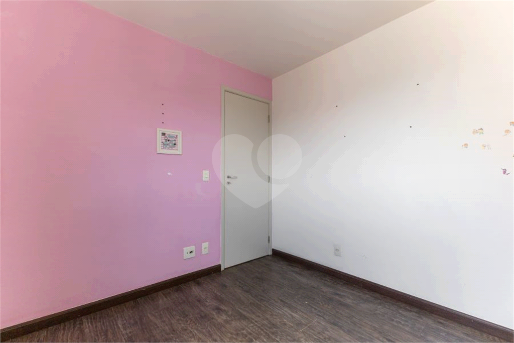 APARTAMENTO em ALTO DA LAPA