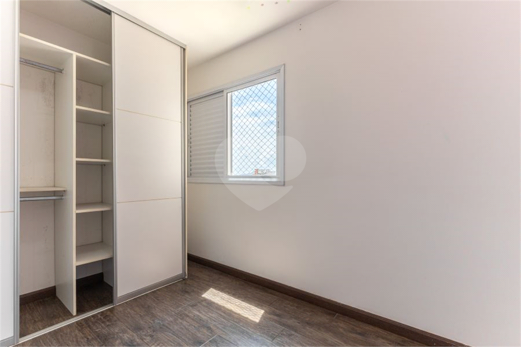 APARTAMENTO em ALTO DA LAPA
