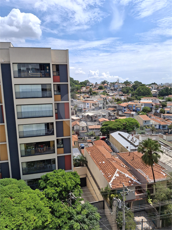 APARTAMENTO em ALTO DA LAPA