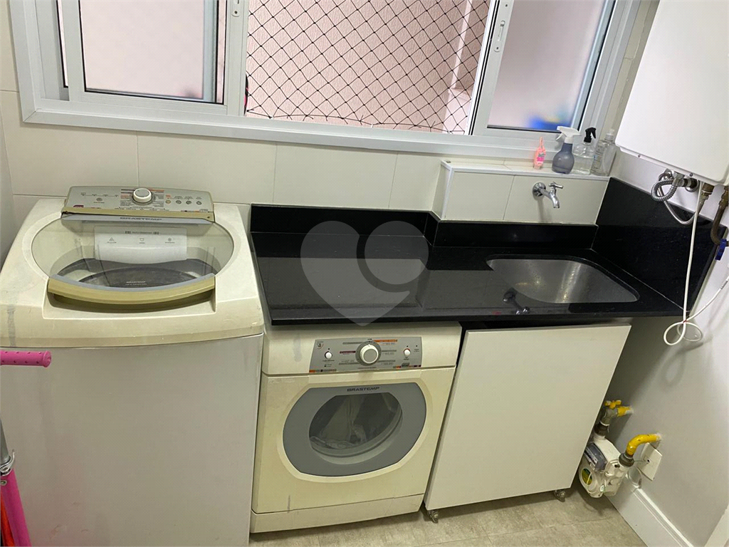 Apartamento com 3 suítes e 2 vagas na Barra Funda - Zona Oeste - SP