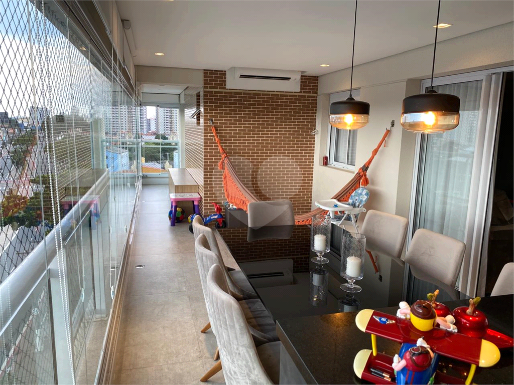 Apartamento com 3 suítes e 2 vagas na Barra Funda - Zona Oeste - SP