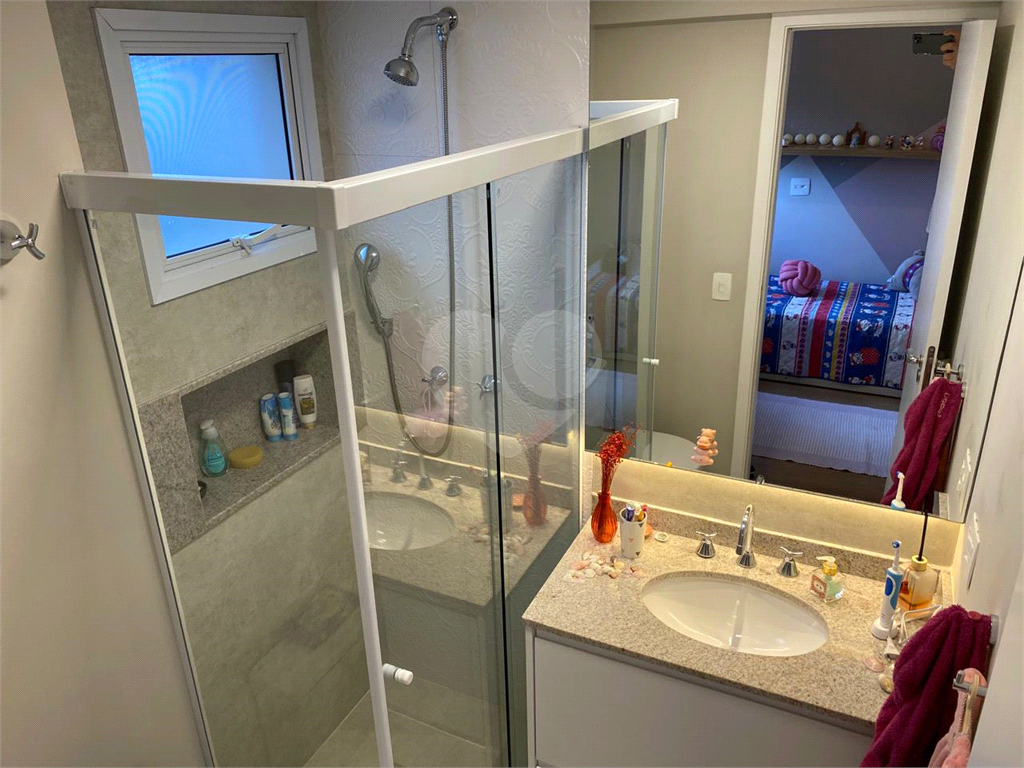 Apartamento com 3 suítes e 2 vagas na Barra Funda - Zona Oeste - SP